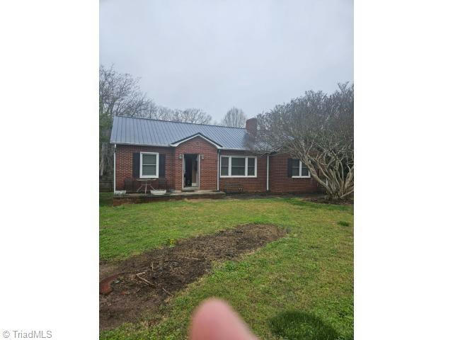 312 ISLAND FORD RD, MAIDEN, NC 28650, photo 1 of 13