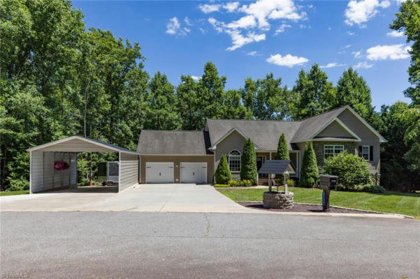 211 FRANKLIN CT, PURLEAR, NC 28665 - Image 1