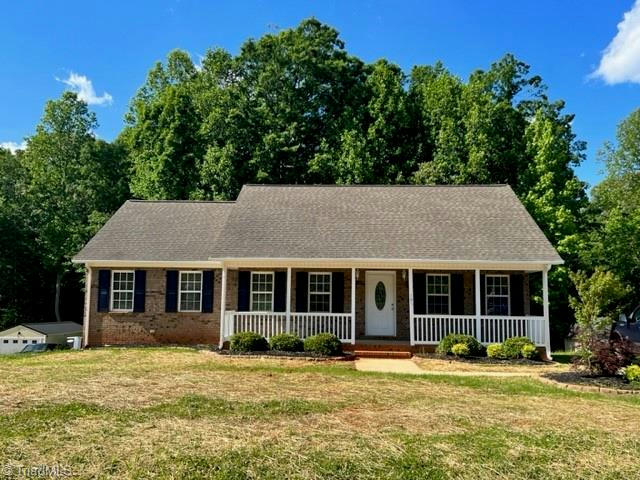 795 OLD CASTLE DR, RANDLEMAN, NC 27317, photo 1 of 32