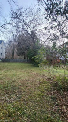 1302 W MARKET ST, GREENSBORO, NC 27403, photo 4 of 5