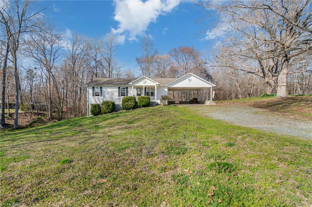 188 PETE FRITTS RD, LEXINGTON, NC 27292, photo 1 of 27